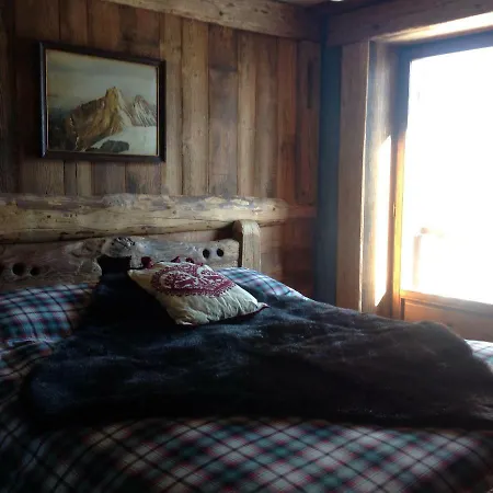 Alpehytte Rascard Di Montagna *